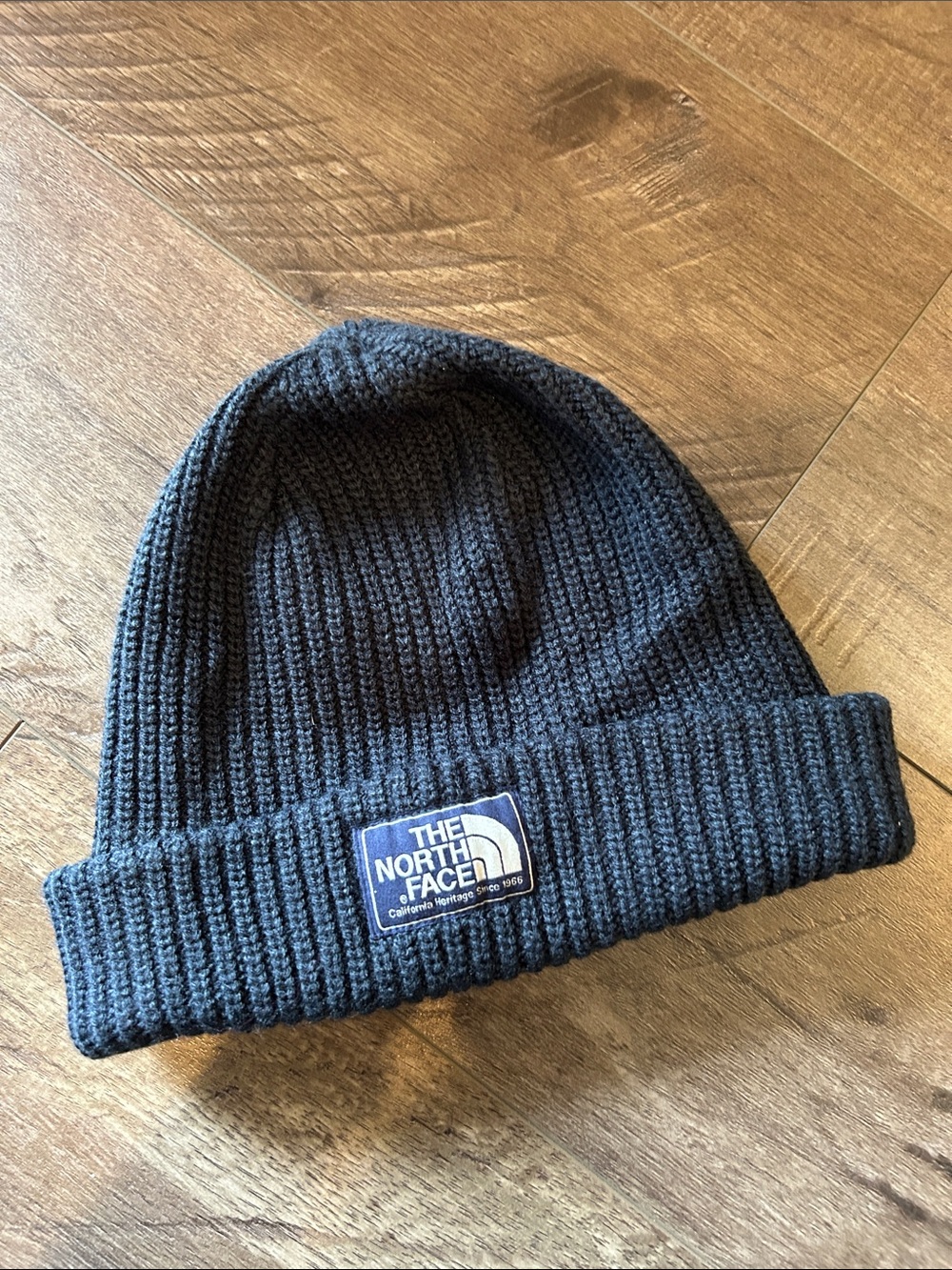 THE NORTH FACE CABLE KNIT BEANIE UNISEX